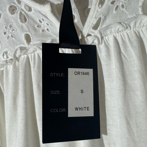 NEW Oliver White Eyelet Boho Top | NWT | Size Small - Picture 6 of 6